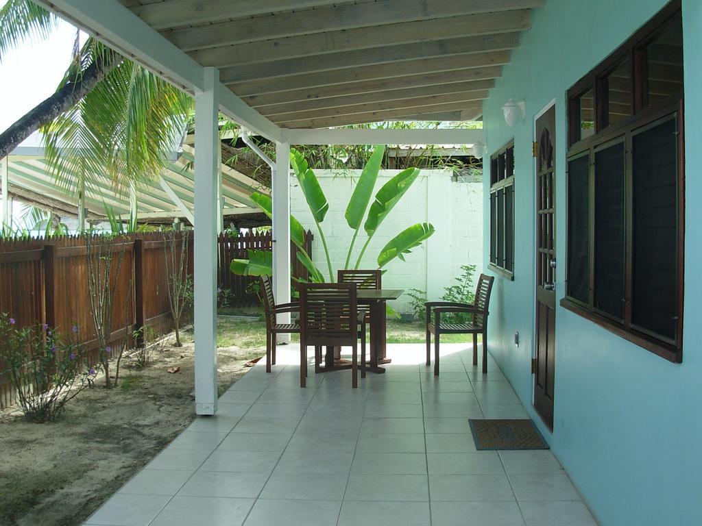 Buccaneer Beach Club Dickenson Bay Bagian luar foto